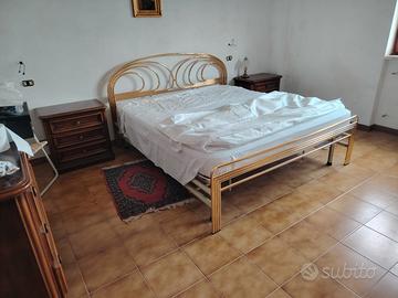 Camera da letto completa 