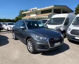 AUDI Q5 40 TDI quattro S tronic Business PELLE/N