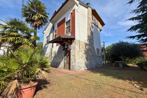 CASA INDIPENDENTE A TRONZANO VERCELLESE