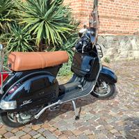 LML Star 200 4T Deluxe