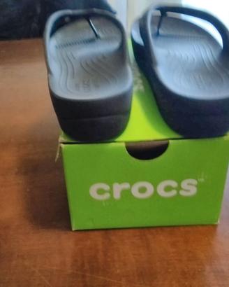 Scarpe crocs