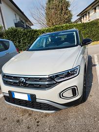 2022 Volkswagen t-roc tsi style