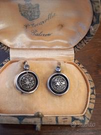 Orecchini antichi in oro e argento