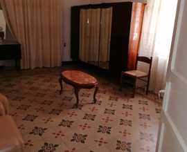 Casa singola più garage a Naro (Agrigento)