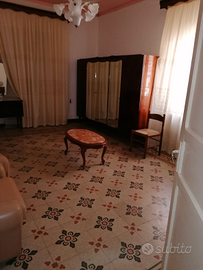 Casa singola più garage a Naro (Agrigento)