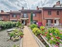 villa-a-schiera-a-la-cassa