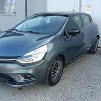 Renault Clio 1.5 dci Moschino 75cv