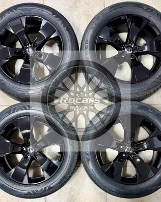 Cerchi 18 originali e pneumatici Volvo Xc40