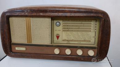 Radio vintage Incar