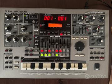 Roland MC505 Groovebox