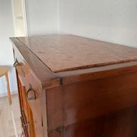 SECRETAIRE