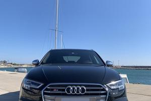 AUDI S3 SPB 2.0 TFSI 300 CV quattro S tronic