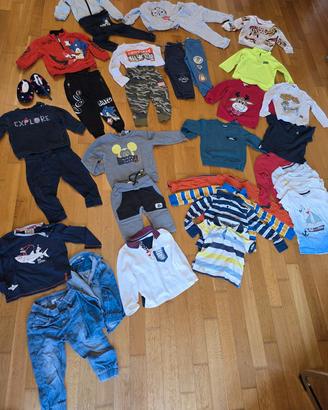Stock abbigliamento bambino età 2 3 anni perfetto