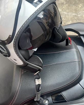Casco momodesign