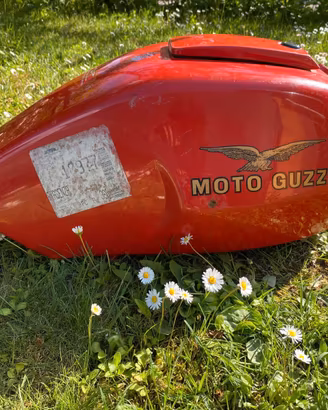 Serbatoio Moto Guzzi Lario e Moto Guzzi Imola