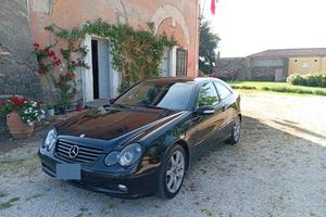 Mercedes classe C 220 DCI 150 cavalli