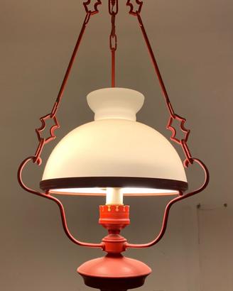 Lampadario rosso lume