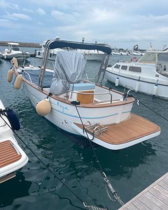 Gozzo cantieri del Cilento