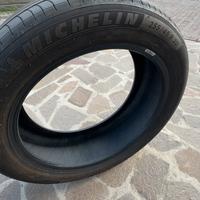 Pneumatici (4)Michelin 255/45R20 101V Estive