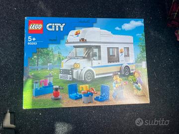 Lego City camper