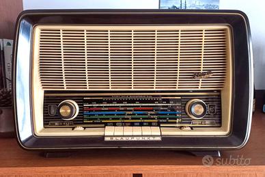 Radio Blaupunkt Flora de Luxe 2470 del 1957
