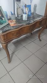Tavolino antico