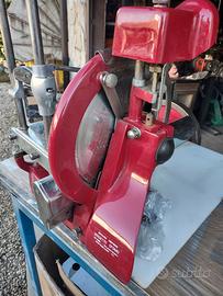 Affettatrice a volano