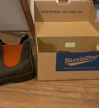 Stivaletti BLUNDSTONE