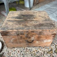 Cassetta porta oggetti