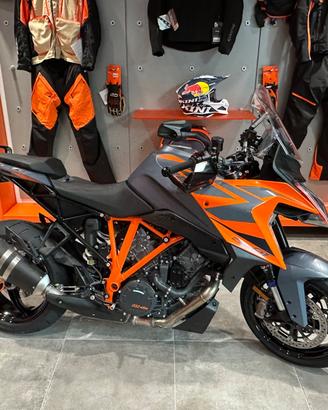 Ktm 1290 Super Duke GT 2024 pronta consegna