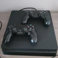 Play Station 4 Slim 1 terabyte +2 joystick+giochi 