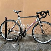 Bici da corsa cannondale synapse