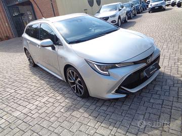 Toyota Corolla Touring Sports 2.0 Hybrid Lounge NE