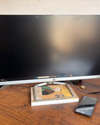 Schermo hp 23.8 pollici come nuovo