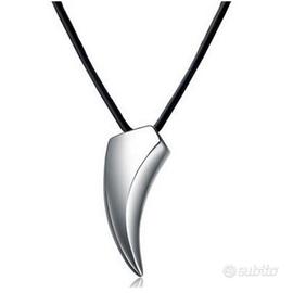 Ciondolo dente di lupo in acciaio con catenina