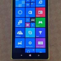 Nokia 1520 ( windows phone )