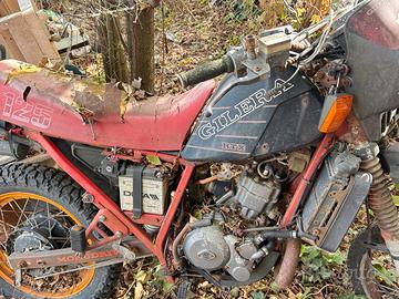 Gilera Arizona 125 da restaurare tutto