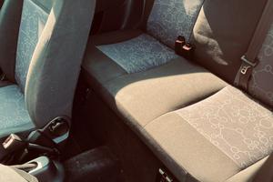 Ford fiesta 1.4 d cv 70