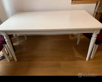Tavolo ikea