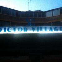 UGENTO al VICTOR VILLAGE