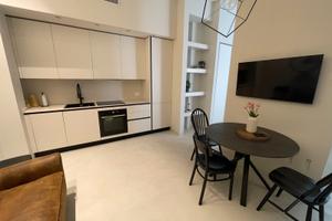 Affi ttasi grazioso app a due passi dal centro