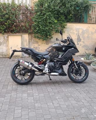 Terminale scarico slip on Black Widow BMW F900XR