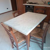 tavolo + 4 sedie