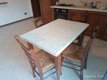 tavolo + 4 sedie