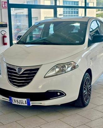 Lancia Ypsilon 1.2 69 CV 5 porte GPL Ecochic Gold