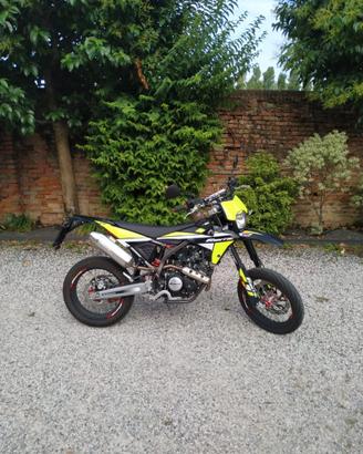 Fantic Motor XMF 125