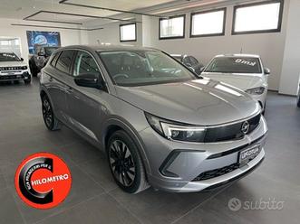 OPEL Grandland 1.5 D 130 CV AT8 Business Eleganc