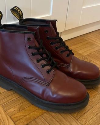 Dr. Martens stivaletti 101, pelle smooth bordeaux
