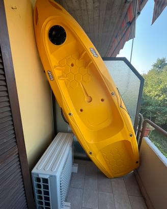 Kajak un posto praticamente nuovo