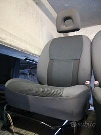 Sedile anteriore dx TOYOTA RAV 4 del 2002